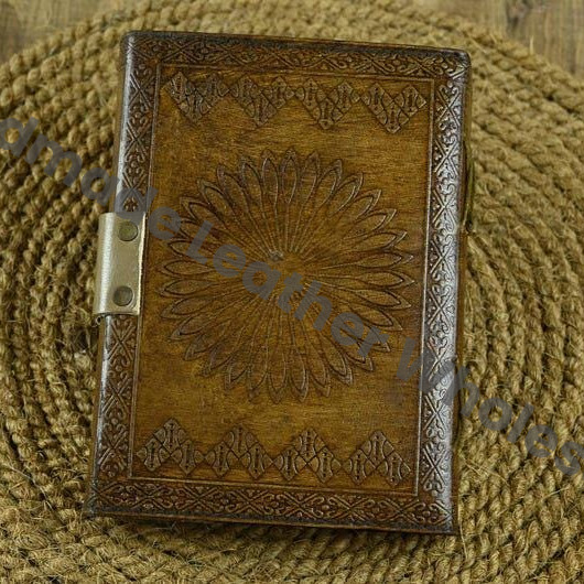 Embossed Egyptian Cat Leather Journal: Vintage Lock Book of Shadows