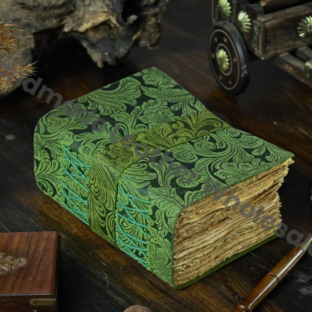 Embossed Garden Flower Leather Journal: Handmade Deckle Edge Grimoire