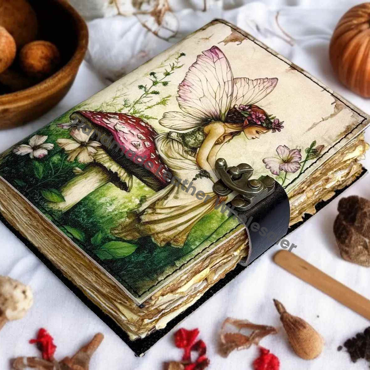 Handmade Fairy Leather Grimoire – Book of Shadows with Lock, Witchcraft Journal, Spell Book, Wiccan Notebook, Pagan Diary Magic Journal