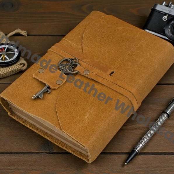 Handmade Leather-Bound Journal with Antique Key | Rustic Blank Notebook Gift for Men & Women Handmade Leather-Bound Journal with Antique Key | Rustic Blank Notebook Gift for Men & Women
