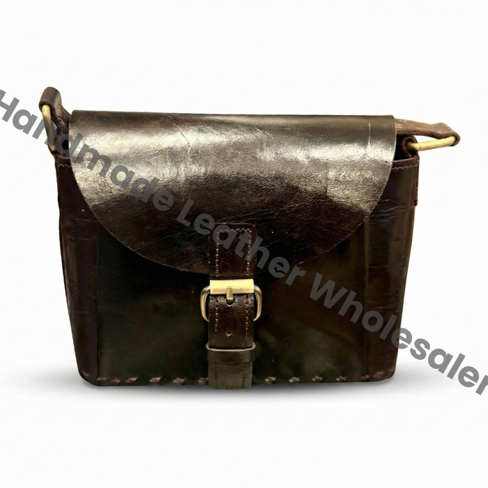 Handmade Leather Crossbody Bag – Boho Fringe Purse with Heart Embossed Design, Vintage Festival Western Gypsy Shoulder Bag, Unique Gift