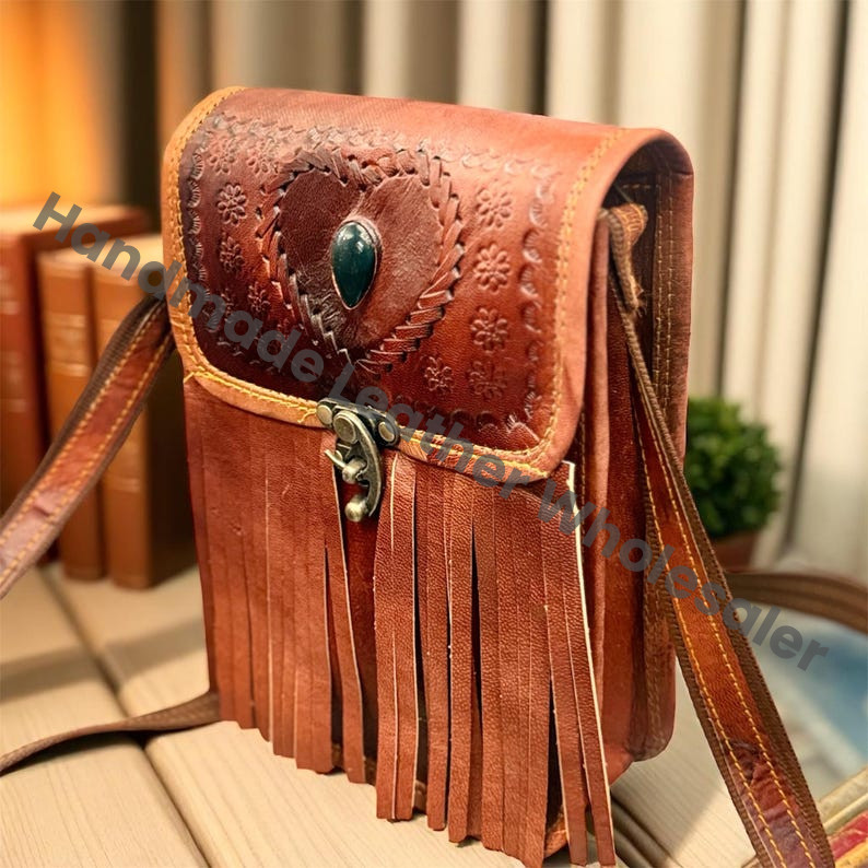 Handmade Leather Crossbody Bag – Boho Fringe Purse with Stone Heart, Vintage Festival Shoulder Bag, Western Gypsy Hippie Tote, Gift for Her