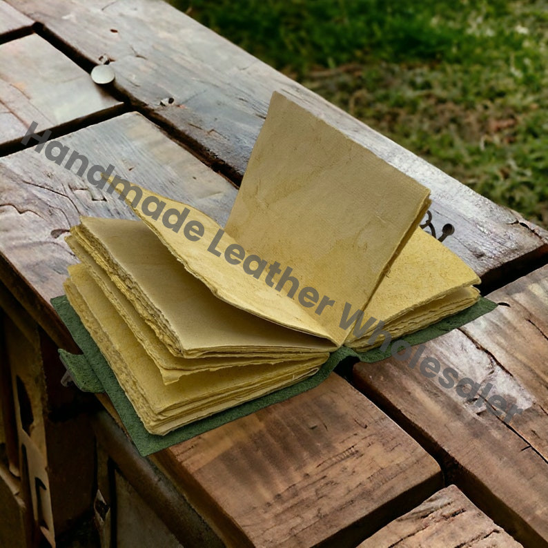 Handmade Leather journal Notebook Junk Journal Travel Writing Sketchbook journal with lock