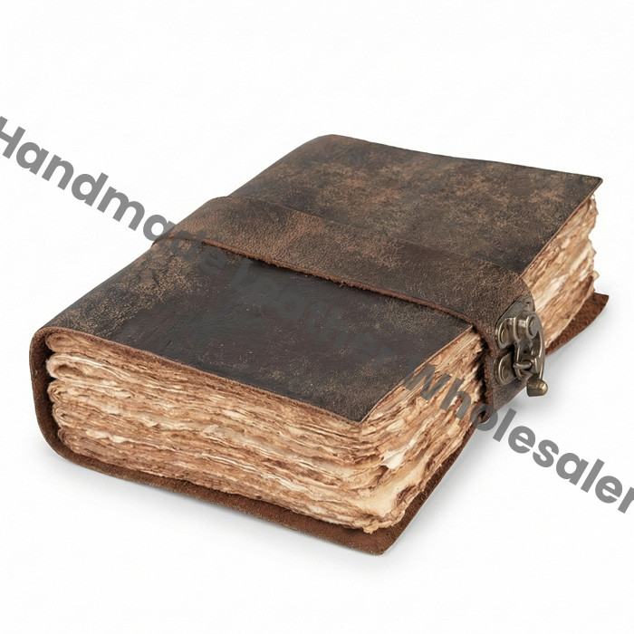 Handmade Leather Junk Journal Notebook | Sketchbook, Travel Journal & Daily Planner | Deckle-Edge Notebook | Gift for Christmas