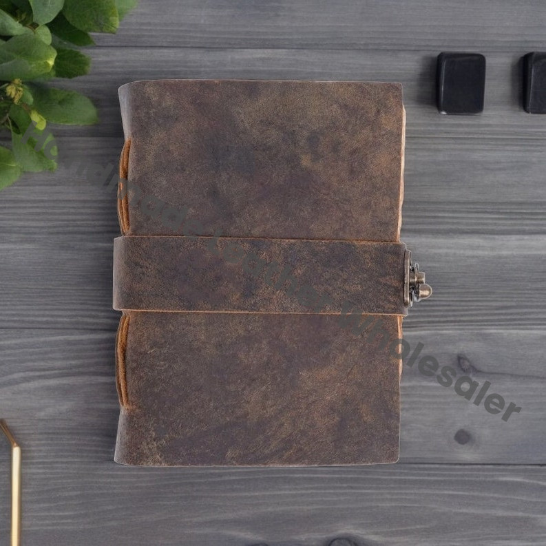 Handmade Leather Junk Journal Notebook | Sketchbook, Travel Journal & Daily Planner | Deckle-Edge Notebook | Gift for Christmas