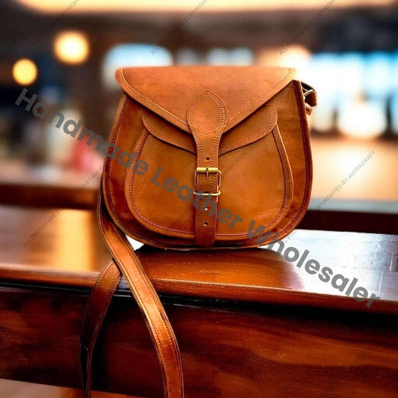 Handmade Leather Saddle Bag: Personalized Crossbody Vintage Purse Women handbag