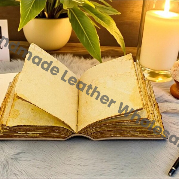 HLW Custom Floral Leather Journal for Women  Personalized Vintage Lock Diary  Handmade Writing Notebook Gift for Mom Her