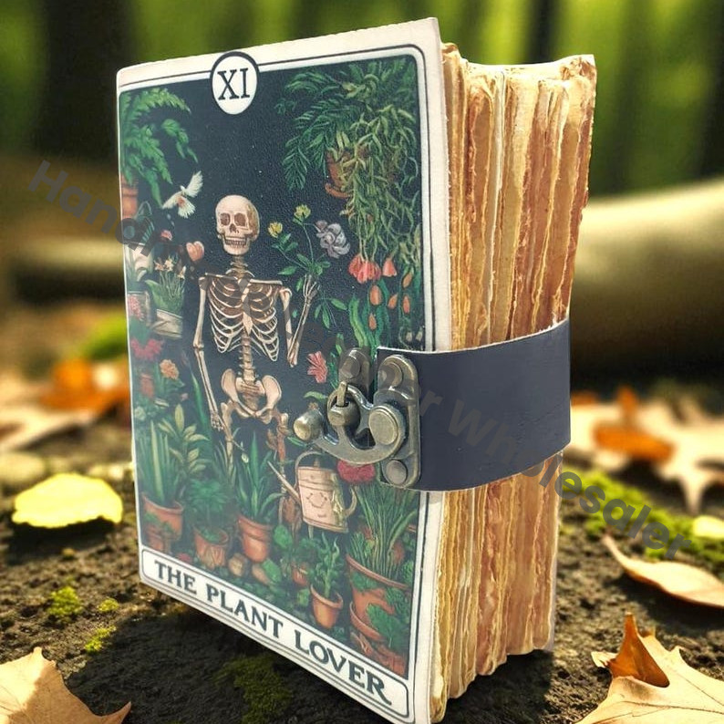 Large Leather Journal – The Plant Lover Tarot Cover, Handmade Gothic Grimoire, Vintage Sketchbook, Witchcraft Spell Book.