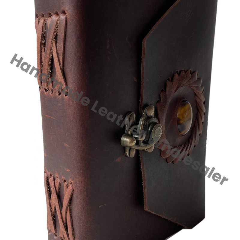 Leather Address Book Handmade Clasp Lock Vintage Design Unisex Lined Pages Eco-Friendly Paper Customized Logo Soft Cover