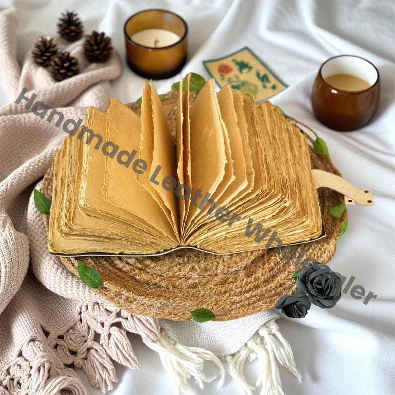 Leather Grimoire Journal – Luna Moth Book of Shadows, Witchcraft Spellbook, Wiccan Pagan Gothic Witchy Magic Diary Gift, Handemade