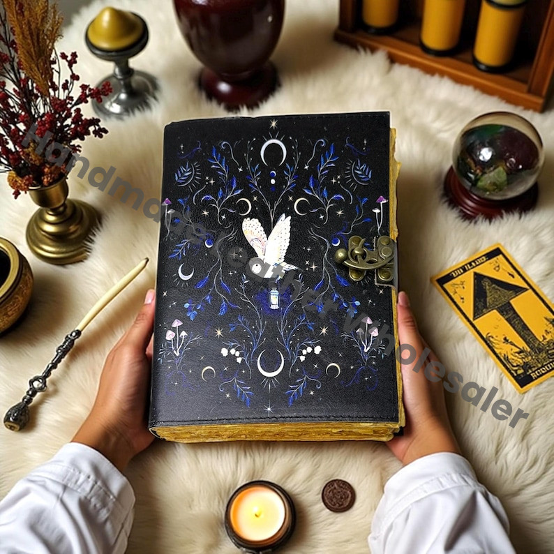 Leather Grimoire Journal – Owl Leather Book of Shadows, Witchcraft Spellbook, Wiccan Pagan Gothic Writing Notebook, Pagan Gifts