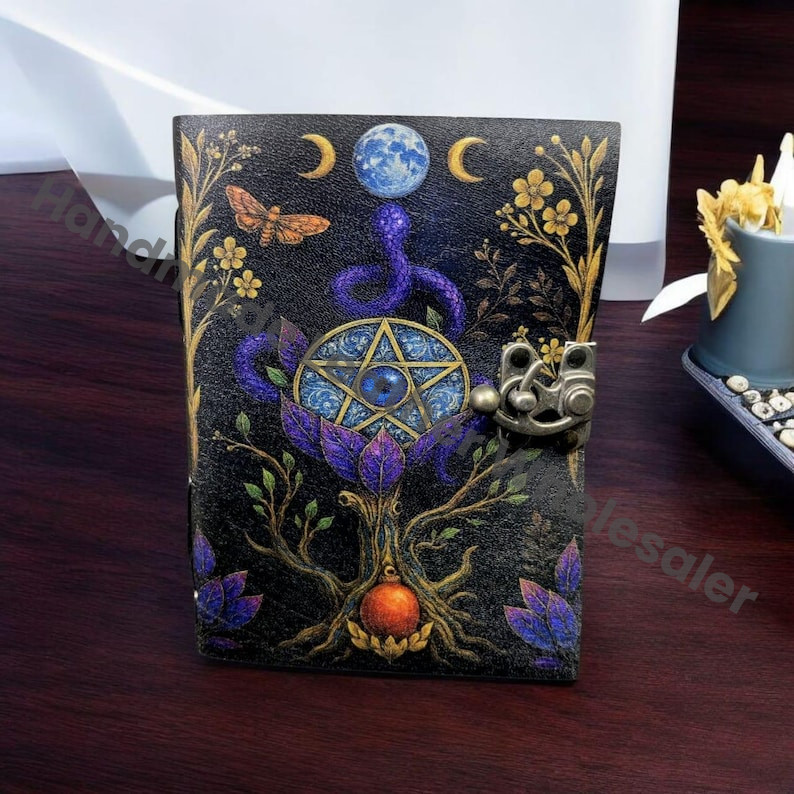 Pentagram Handmade Witchy Leather Journal Vintage Diary Rustic Grimoire: Vintage Spell Book of Shadows Vintage Medieval Writing Journal