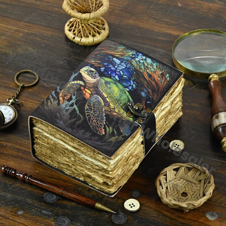 Turtle Leather Grimoire – Book of Shadows with Lock, Witchcraft Journal, Spell Book, Wiccan Notebook, Pagan Diary Magic Journal Gift